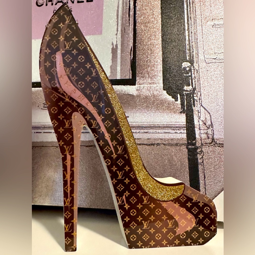 DESIGNER 💕STILETTO WOOD HOME DECOR VL HEEL👠